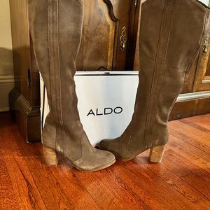Aldo size 7.5 women’s boots